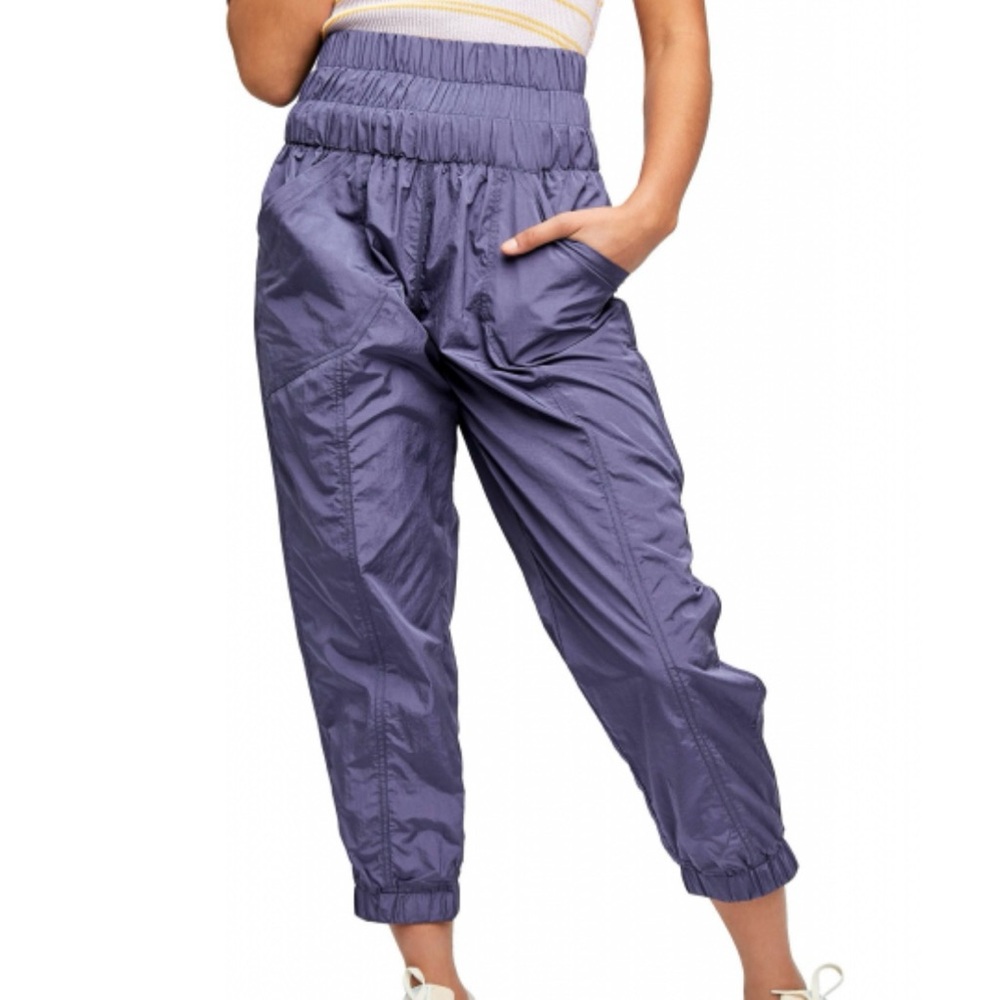 FREE PEOPLE Movement The Way Home Jogger in Deep Sea-Size Large
